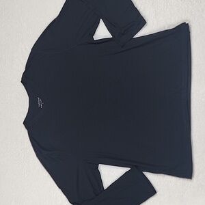 Cuddl Duds V-Neck Long Sleeve Black Tee